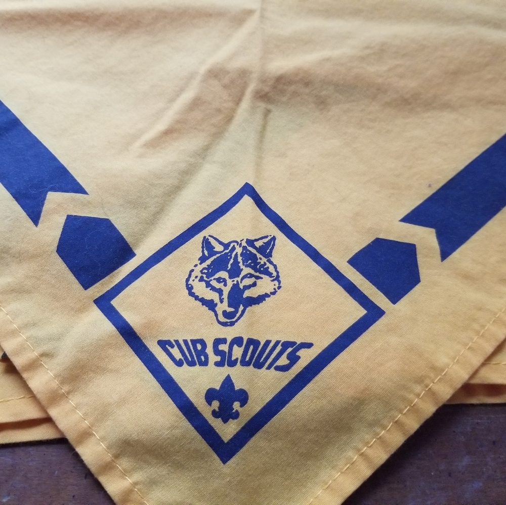 ⚜🐺Cub Scout/Boy Scouts: Wolverine Scarf🐺 ⚜